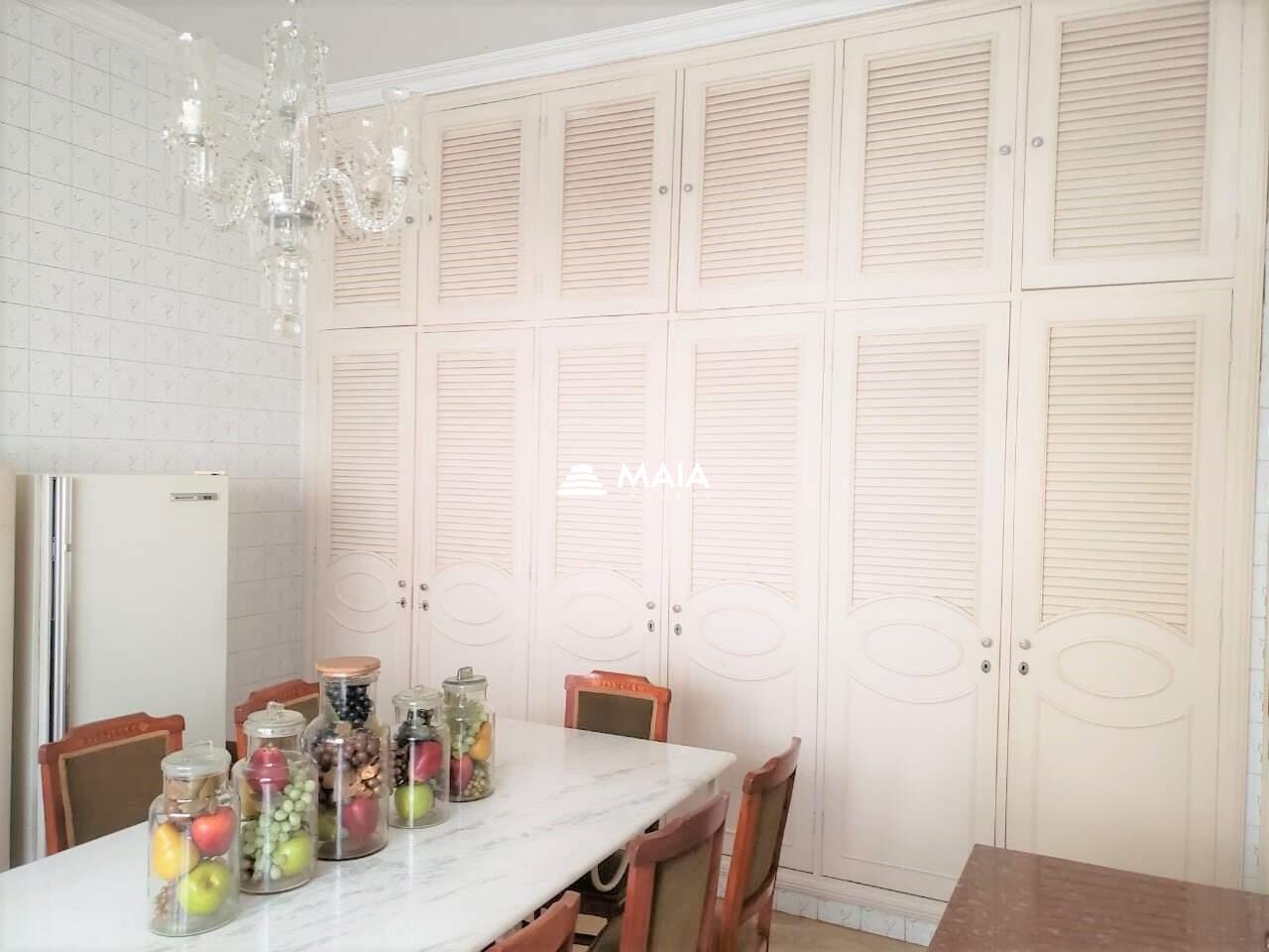 Casa à venda no Santos Dumont: 