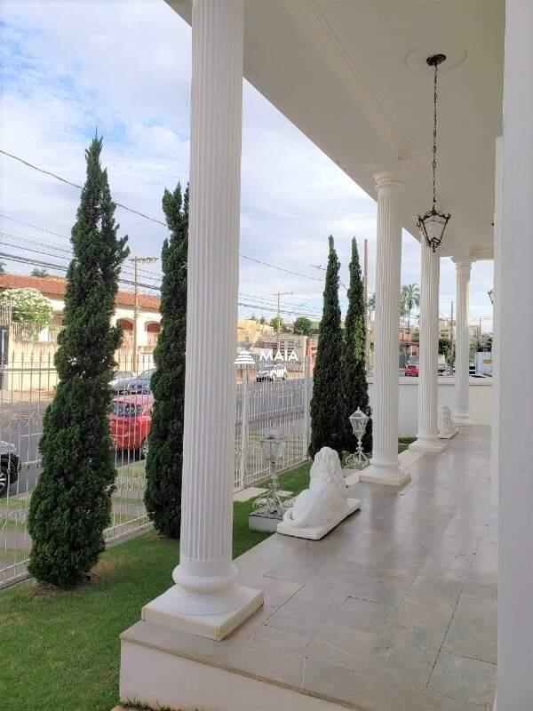 Casa à venda no Santos Dumont: 