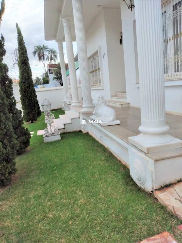 Casa à venda no Santos Dumont: 