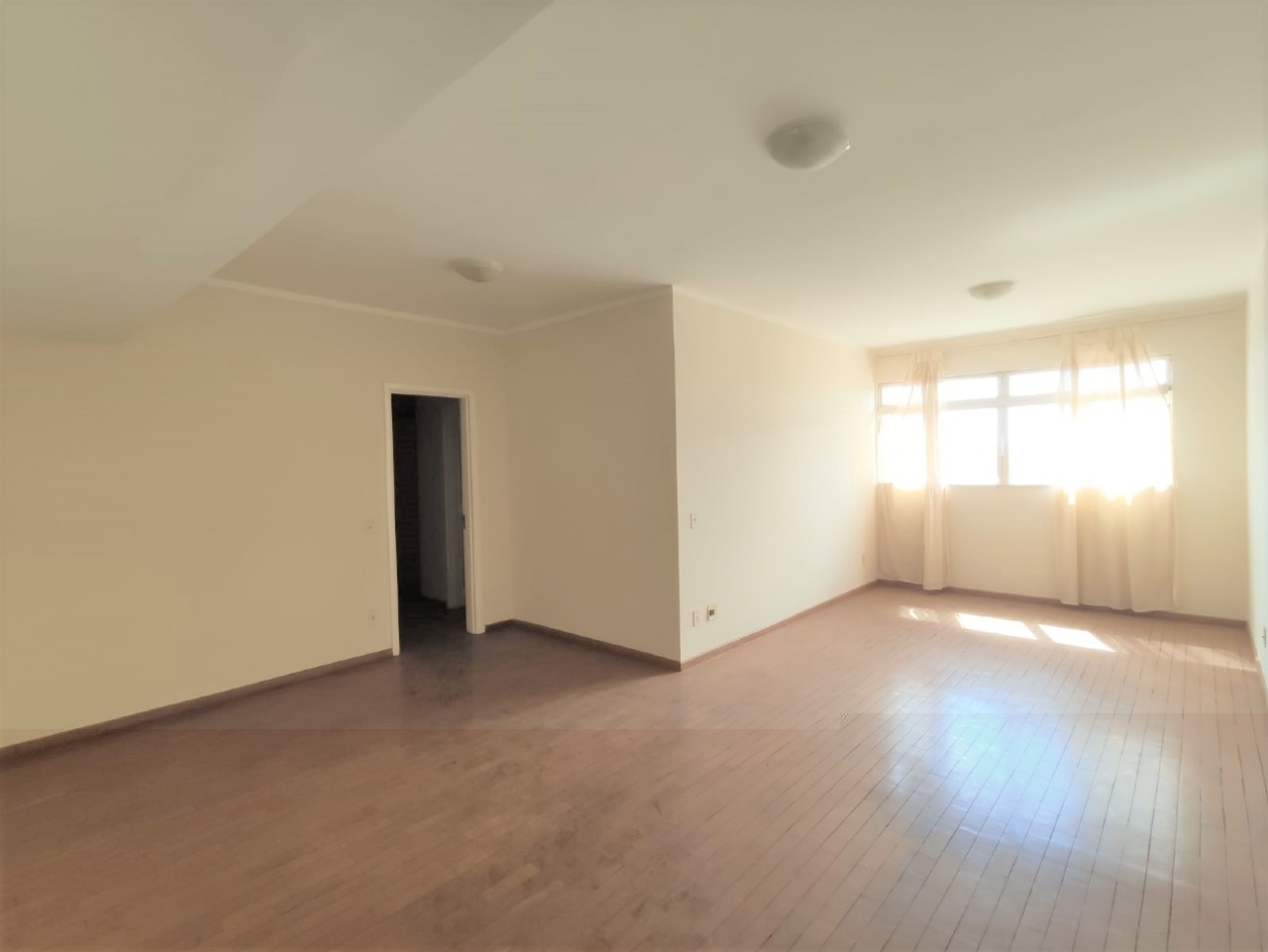 Apartamento à venda no bairro Bom Retiro