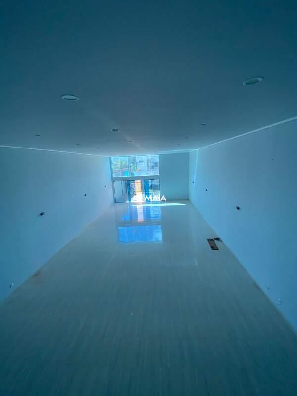 Comercial à venda no Universitário: 