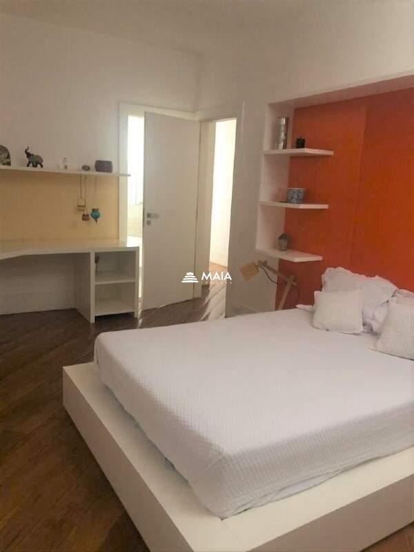 Apartamento à venda no Mercês: 