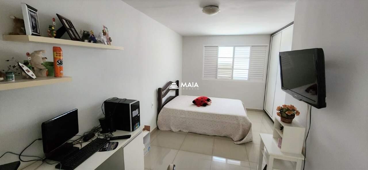 Casa à venda no Cássio Rezende: 