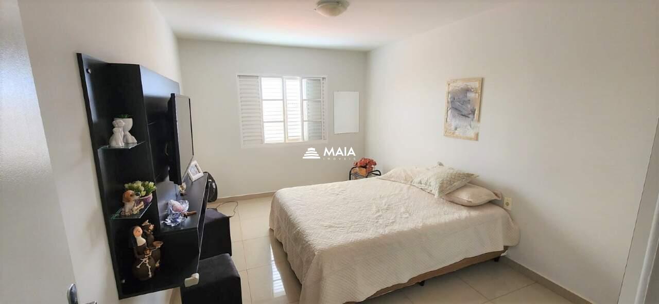 Casa à venda no Cássio Rezende: 