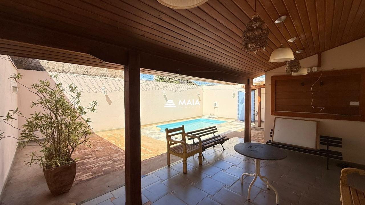 Casa à venda no Jardim do Lago: 