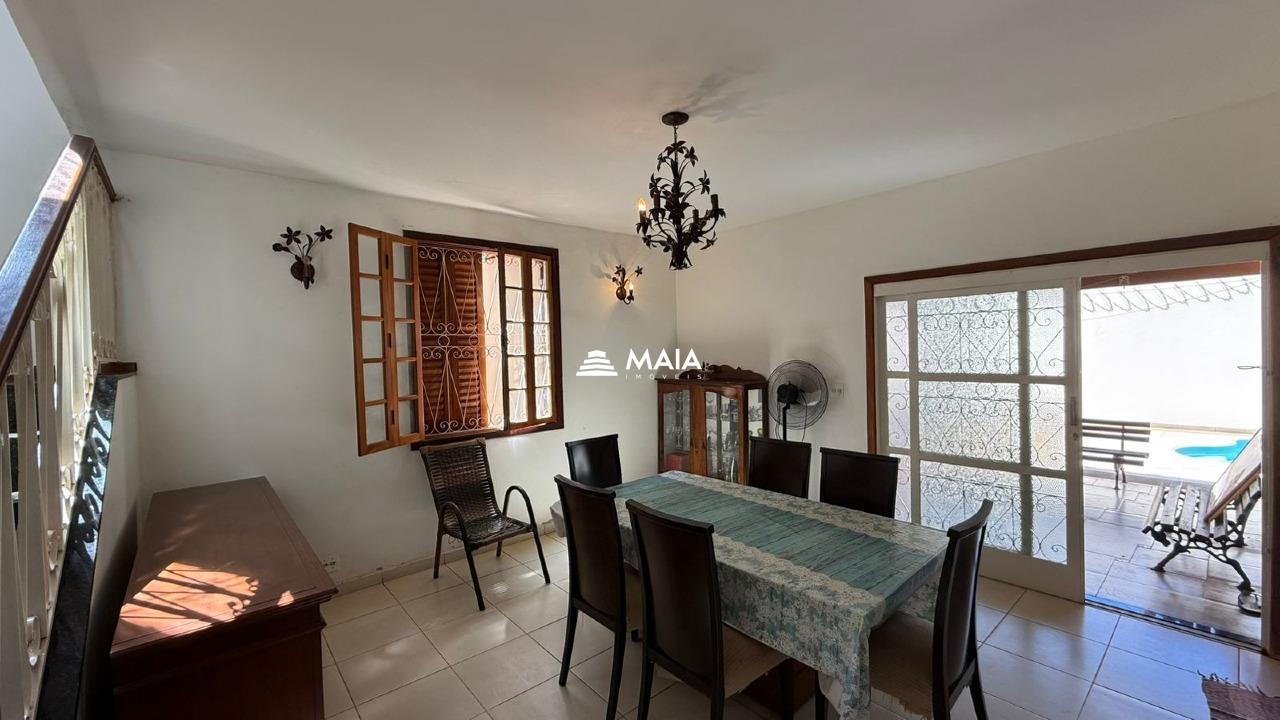 Casa à venda no Jardim do Lago: 