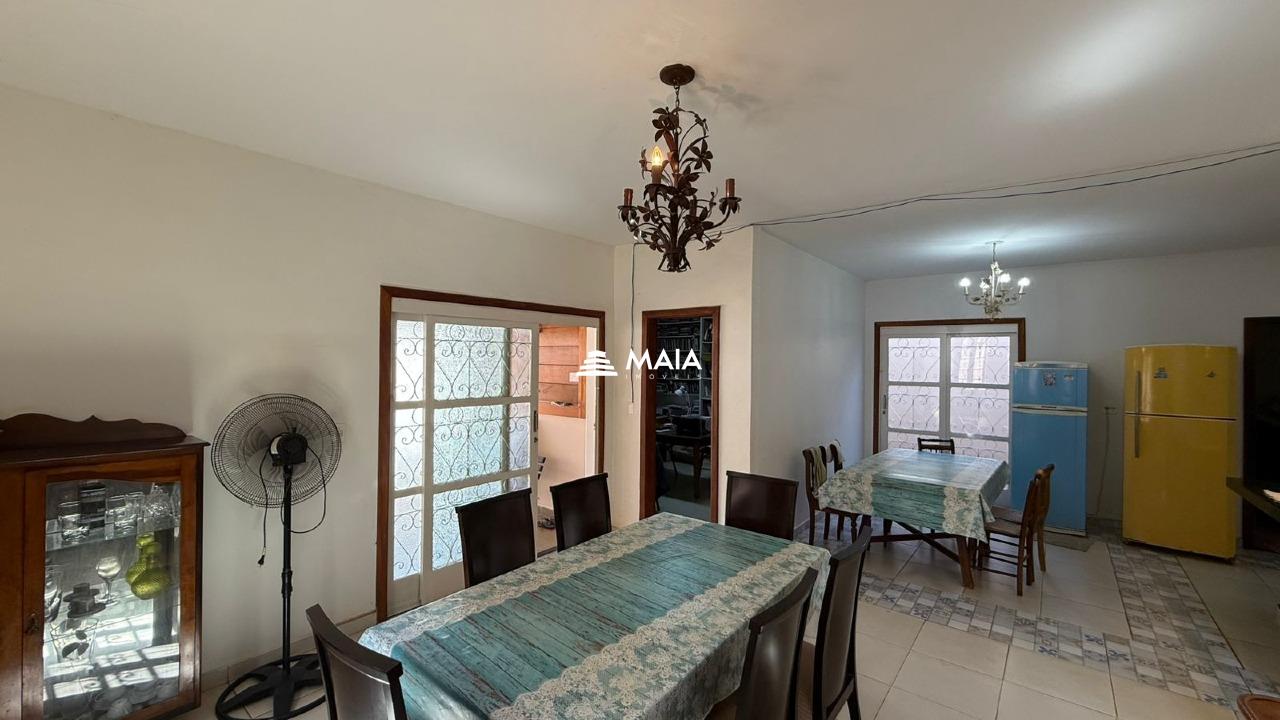 Casa à venda no Jardim do Lago: 