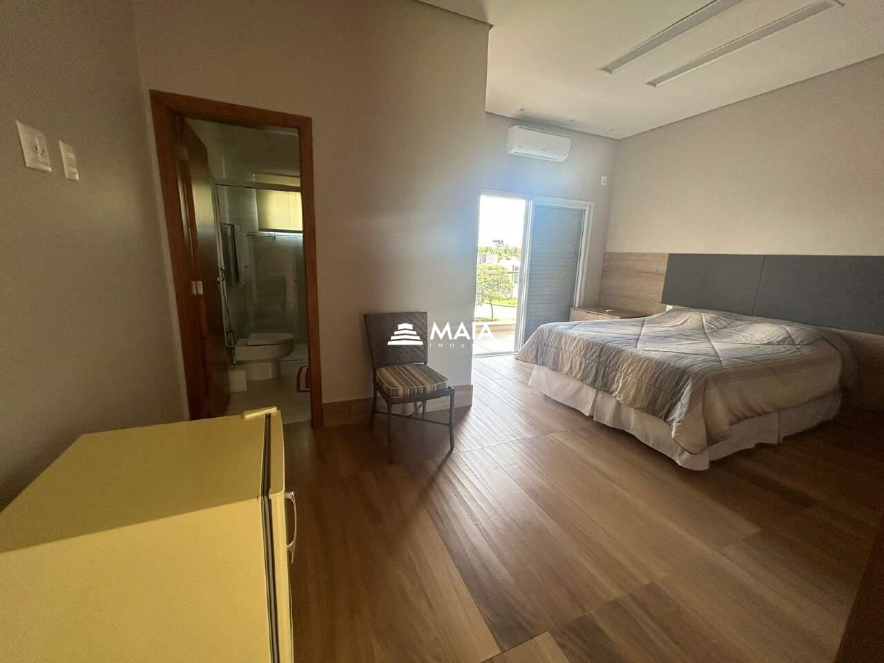 Casa de Condomínio à venda no Estância dos Ipês: 