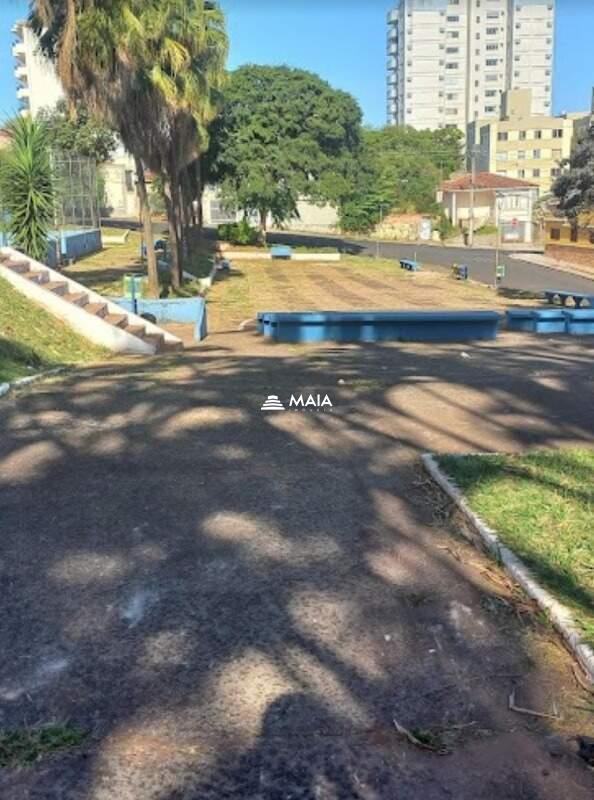 Terreno/Área à venda no Fabrício: 