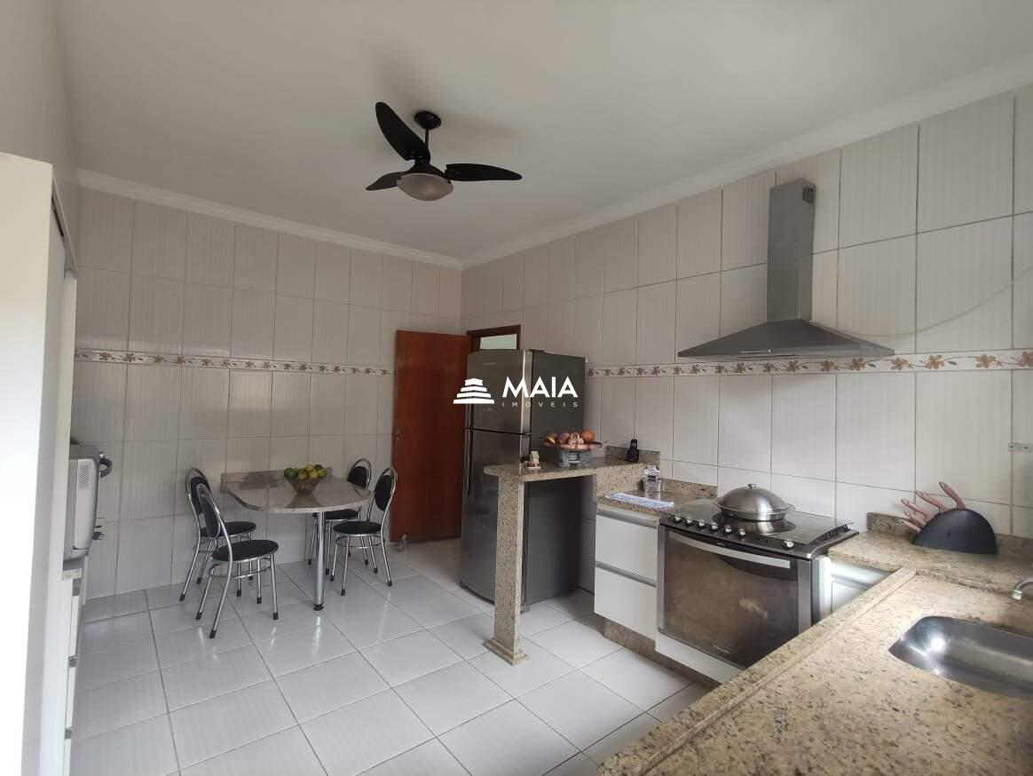 Casa à venda no Oneida Mendes: 