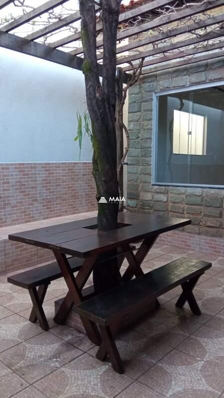 Casa à venda no Jardim Elza Amuí : 