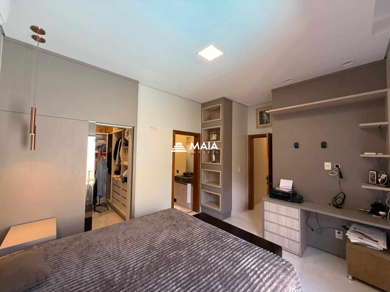 Casa de Condomínio à venda no Estância dos Ipês: 