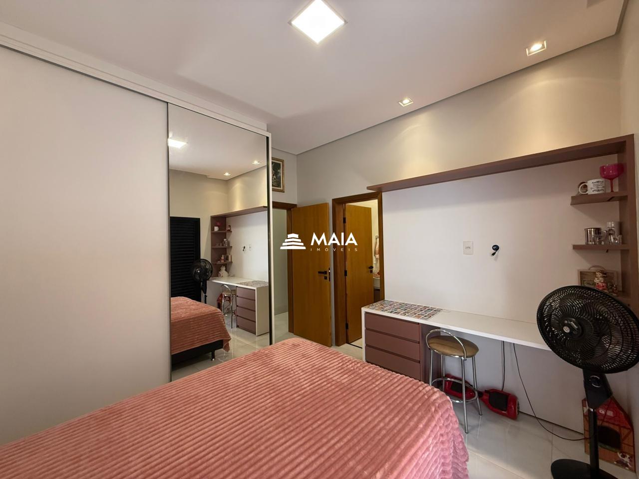 Casa de Condomínio à venda no Estância dos Ipês: 