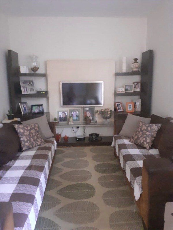 Casa à venda no bairro Jardim Induberaba