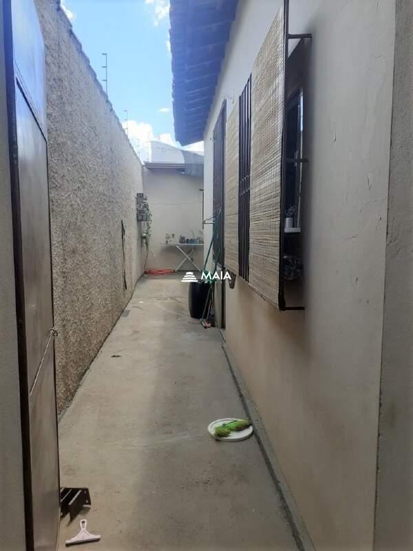 Casa à venda no Jardim Induberaba: 