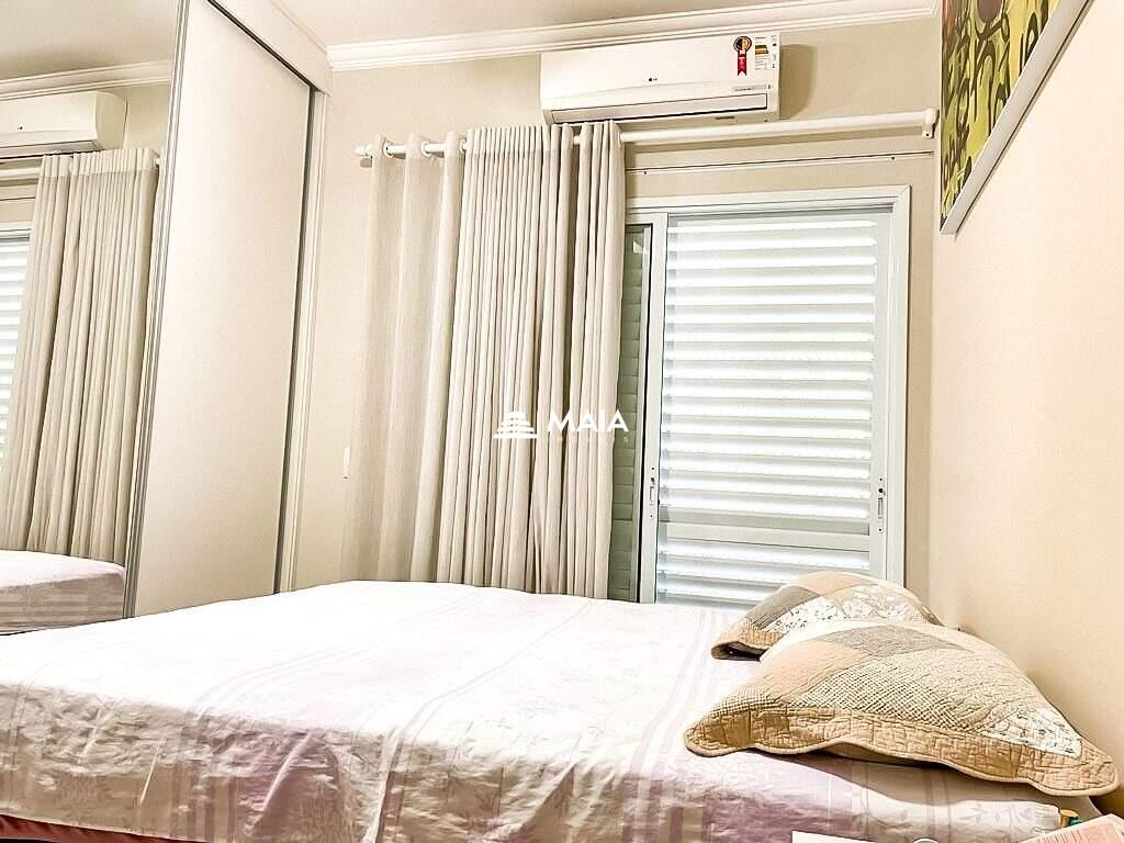 Casa de Condomínio à venda no Morada da Fronteira: 