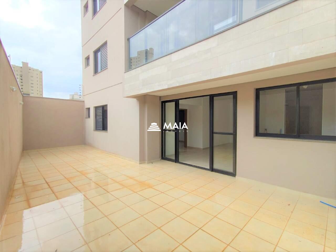 Apartamento à venda no Mercês: 