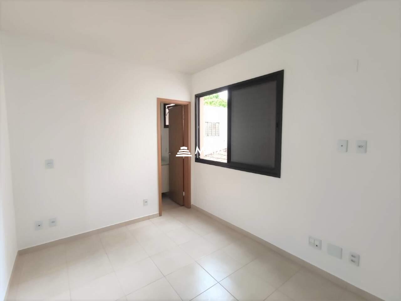 Apartamento à venda no Mercês: 