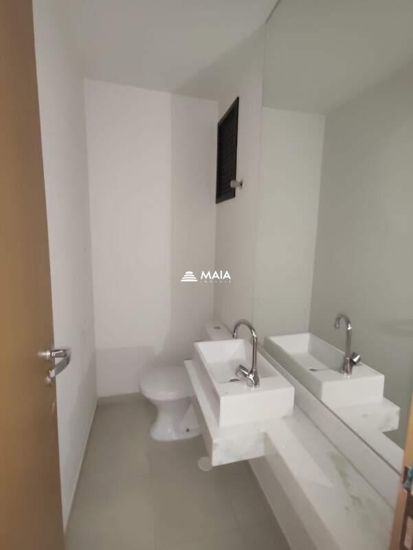 Apartamento à venda no Mercês: 