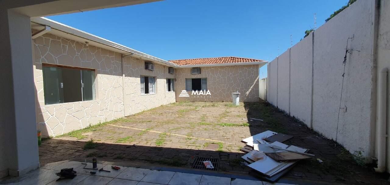 Casa à venda no bairro Estados Unidos