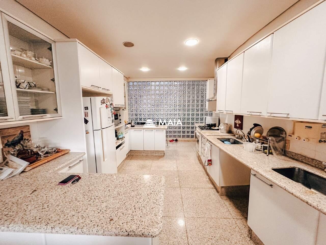 Casa de Condomínio à venda no Recanto das Torres: 