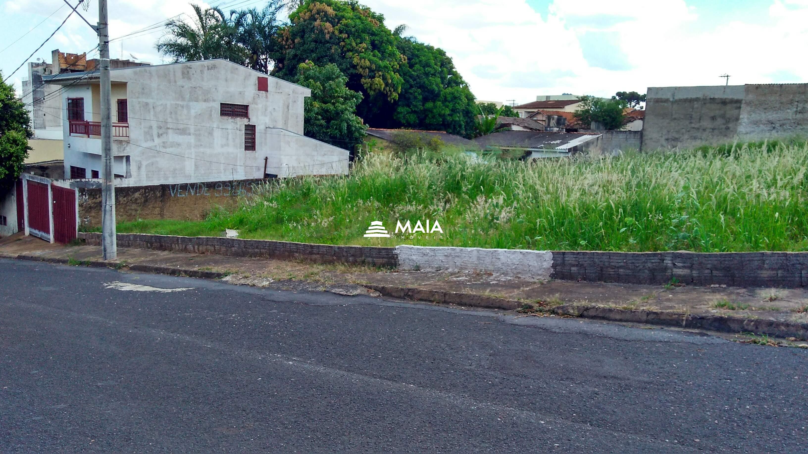 Terreno/Área à venda no Quinta Boa Esperança: 