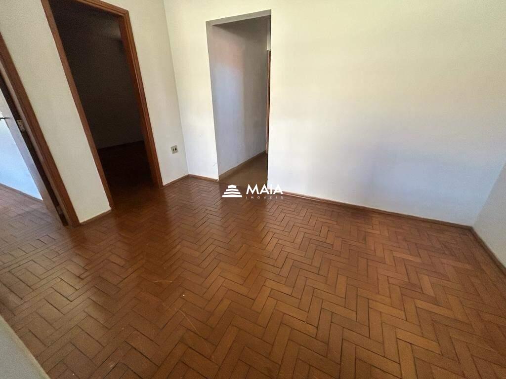 Casa à venda no Mercês: 