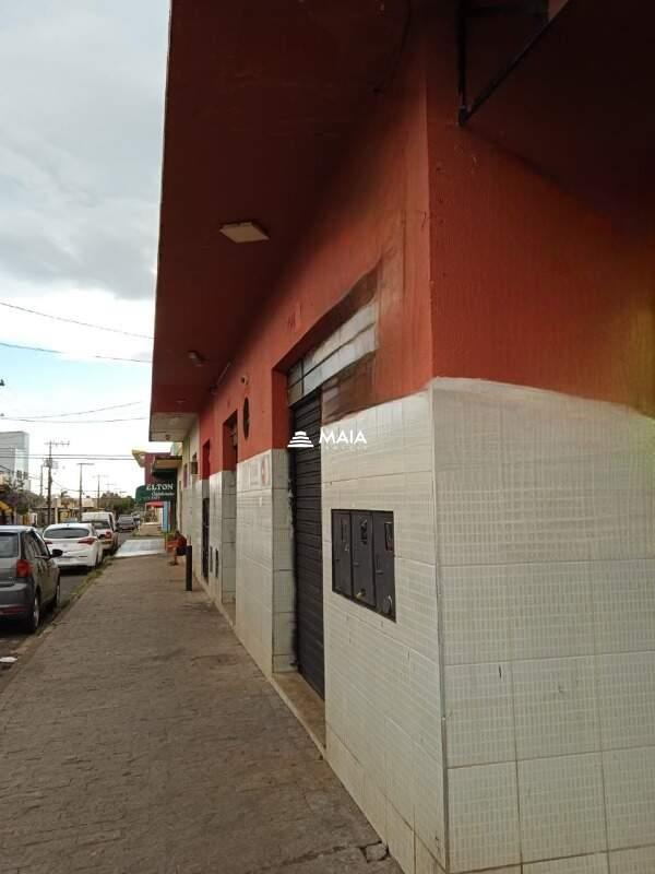 Comercial à venda no Conjunto José Vallim de Melo: 