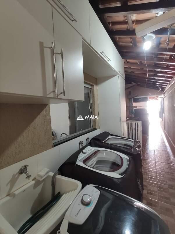 Casa à venda no Jardim Elza Amuí IV: 