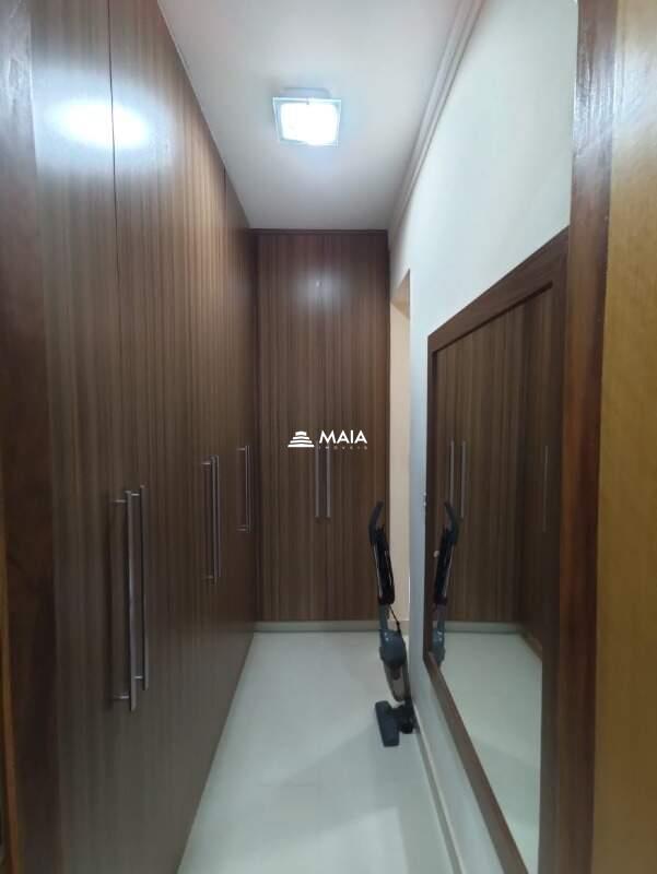 Casa à venda no Jardim Elza Amuí IV: 