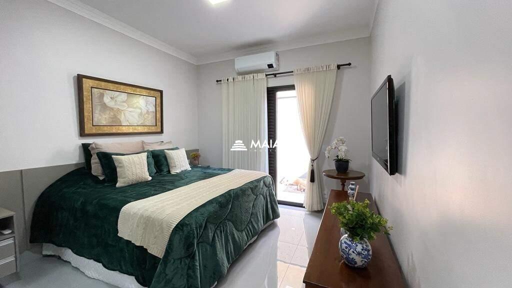 Casa de Condomínio à venda no Estância dos Ipês: 