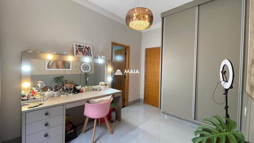 Casa de Condomínio à venda no Estância dos Ipês: 