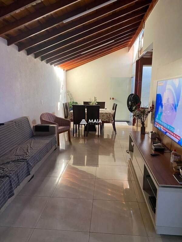 Casa à venda no Conjunto Guanabara: 