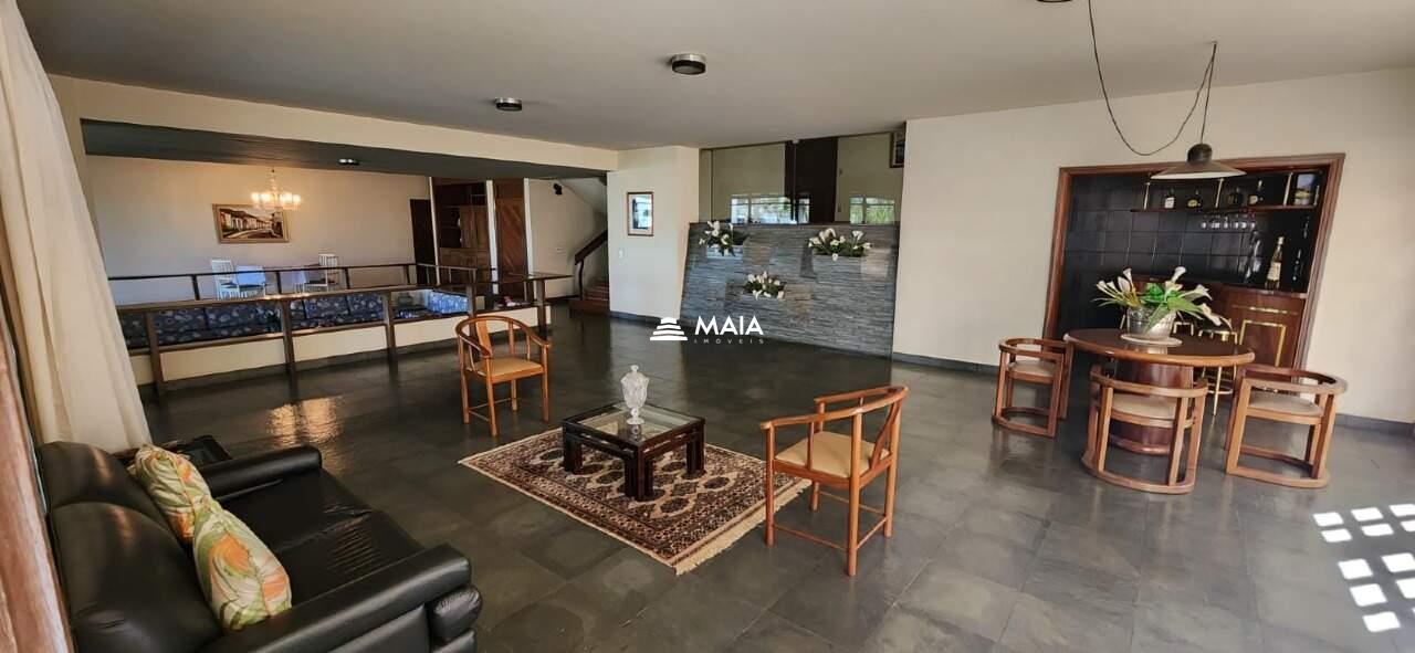 Casa à venda no Mercês: 