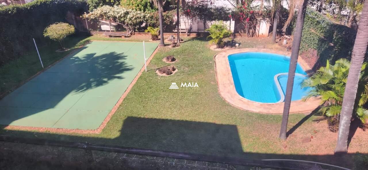 Casa à venda no Mercês: 