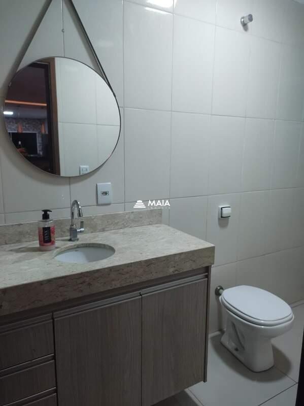 Casa à venda no Jardim Copacabana: 