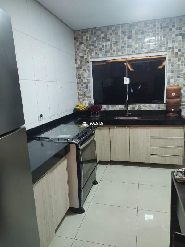 Casa à venda no Jardim Copacabana: 