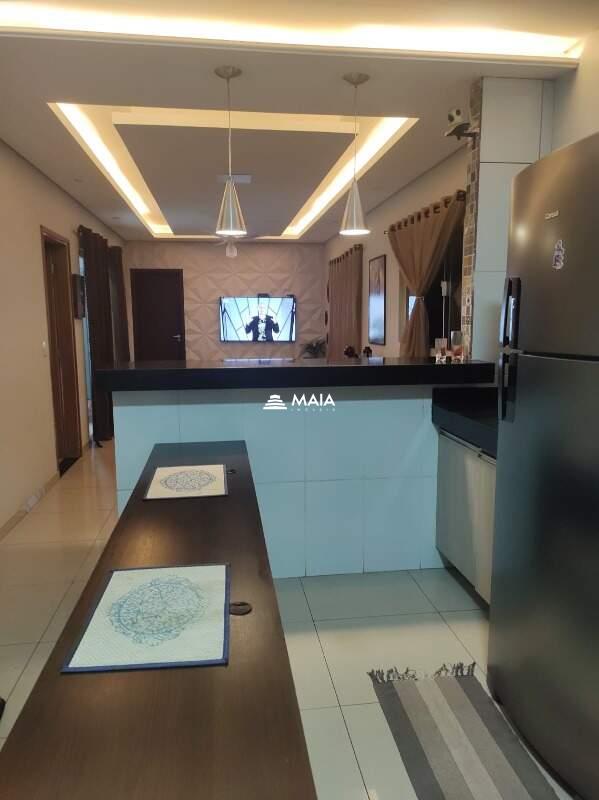 Casa à venda no Jardim Copacabana: 