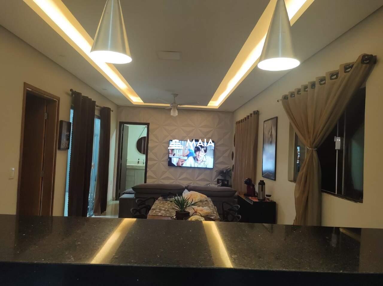 Casa à venda no Jardim Copacabana: 