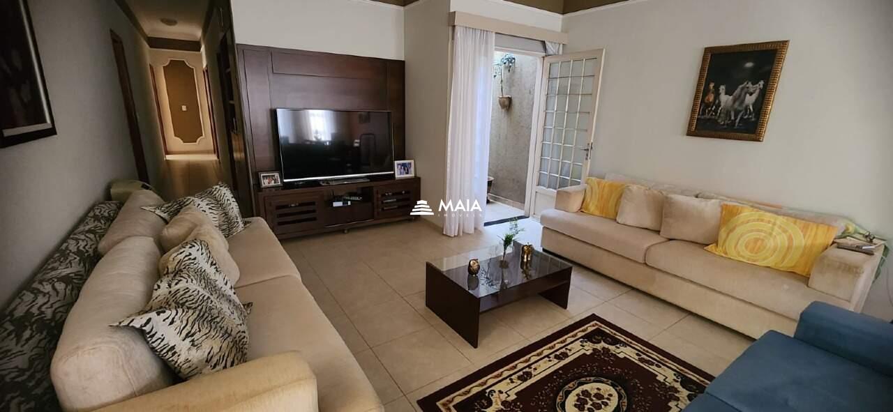 Casa à venda no Serra Dourada: 