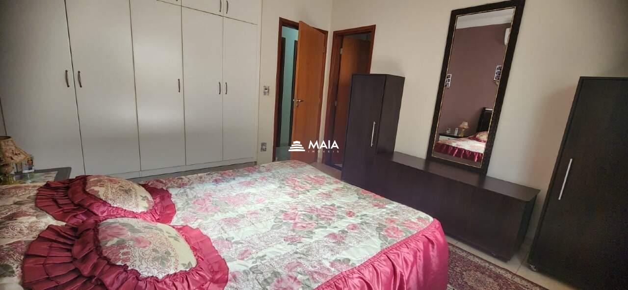 Casa à venda no Serra Dourada: 