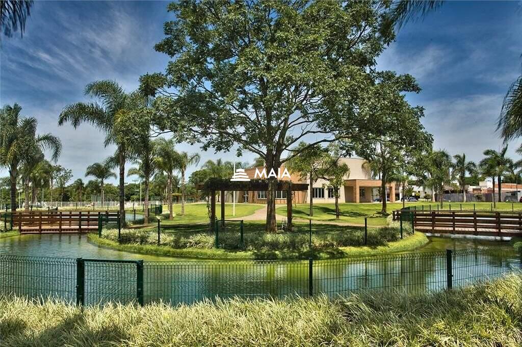 Terreno à venda no Condomínio Damha I