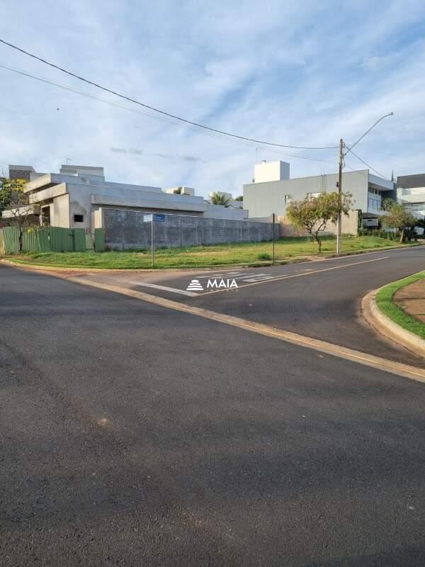 Terreno em Condomínio à venda no Damha I - Res. Uberaba: 