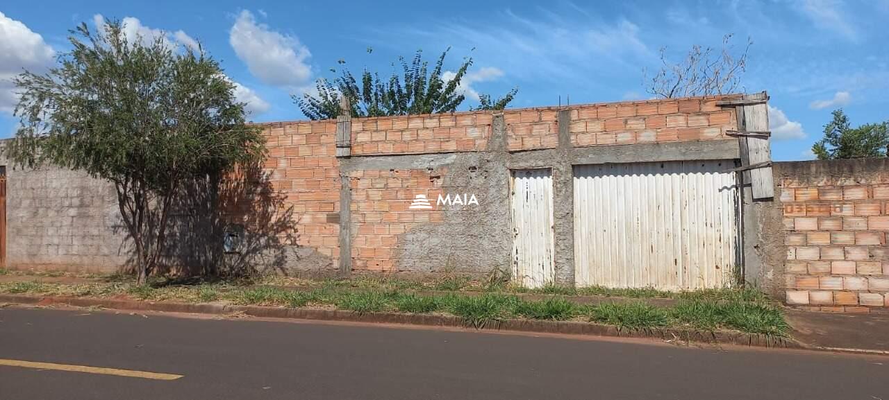 Terreno/Área à venda no Parque das Laranjeiras: 