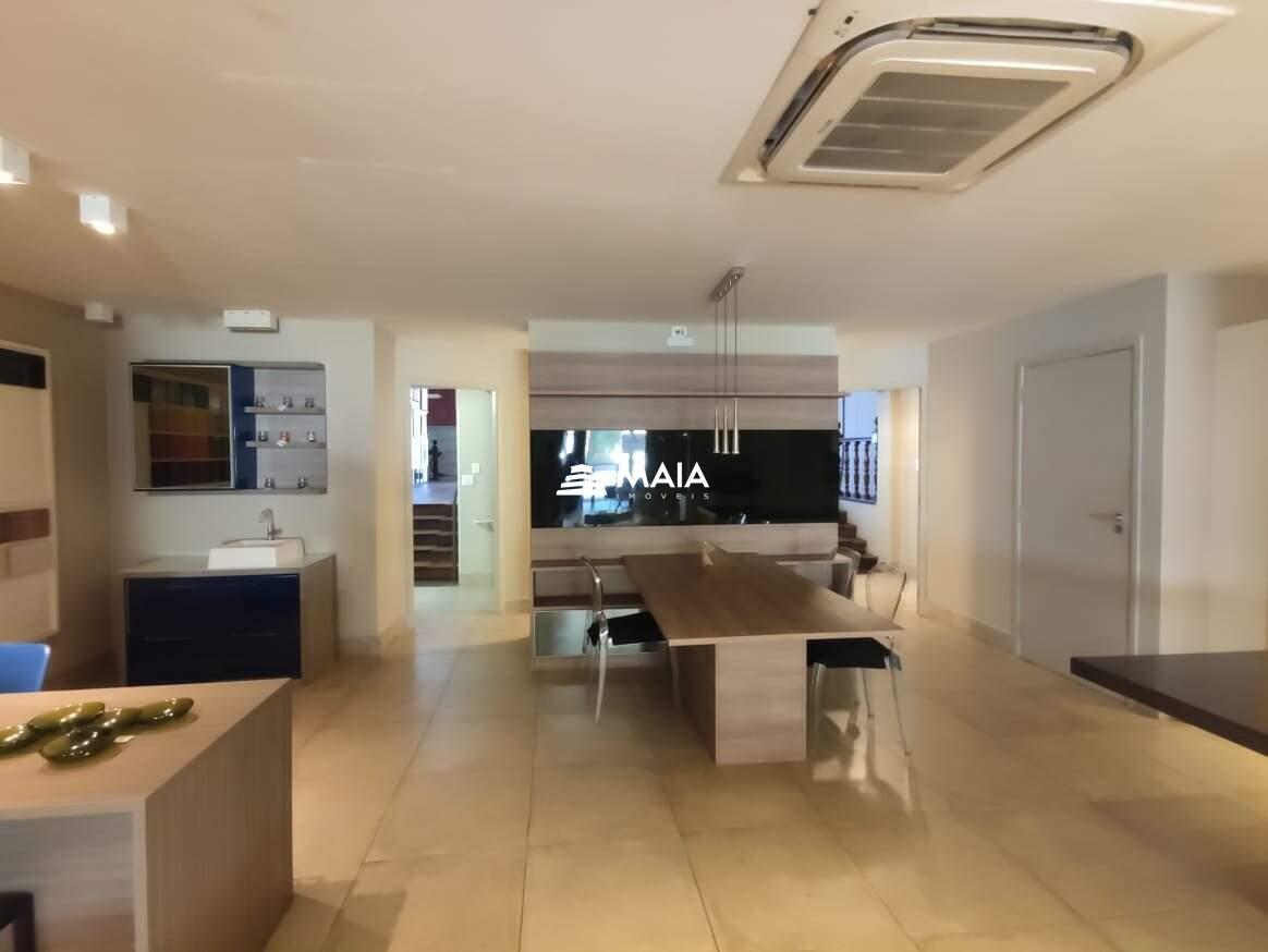 Comercial para aluguel no Centro: 