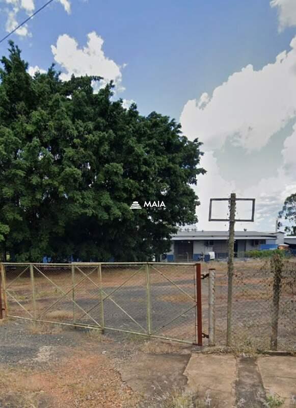 Terreno/Área para aluguel no Pontal: 