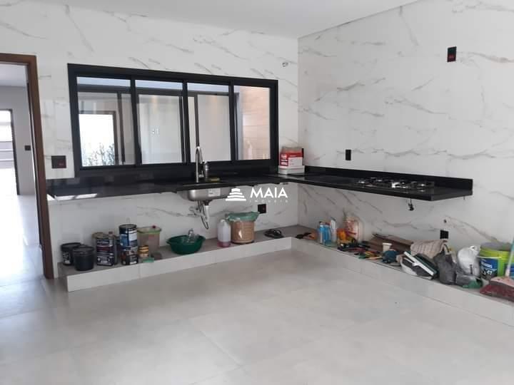 Casa à venda no Parque das Laranjeiras II: 