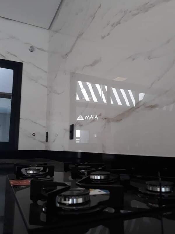 Casa à venda no Parque das Laranjeiras II: 