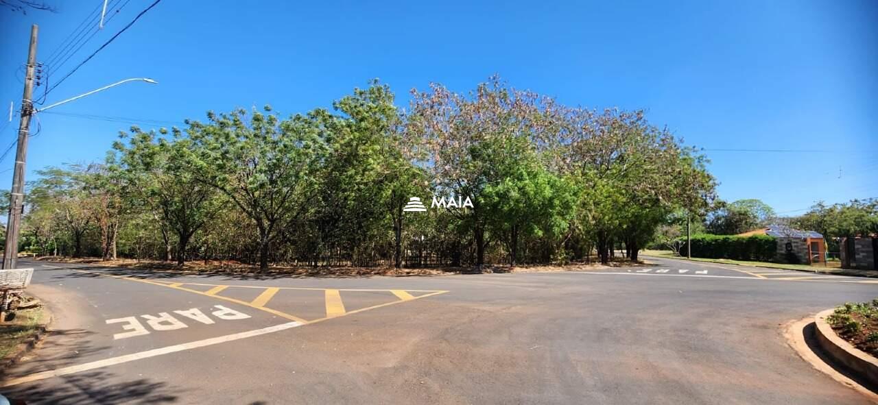  Terreno à venda no Condomínio Jockey Park