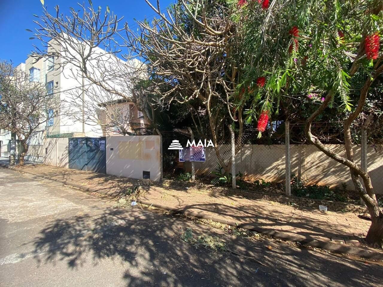 Terreno/Área à venda no Olinda: 